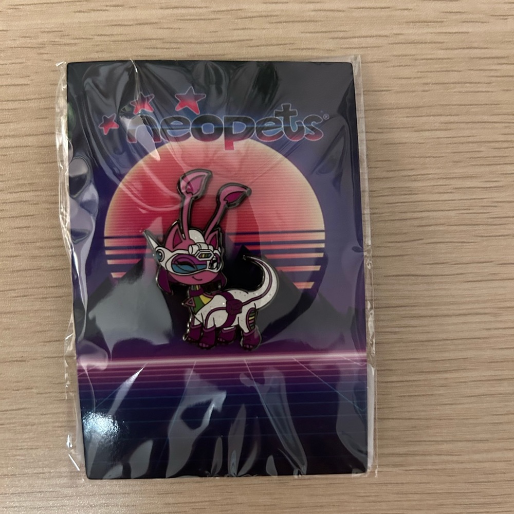 Neopets aisha new era pin